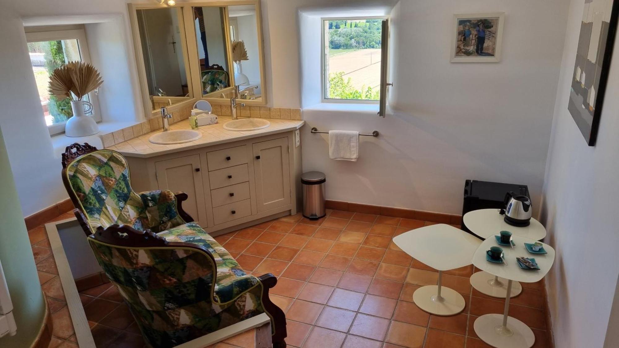 Les Toits De Valaurie Bed and Breakfast Εξωτερικό φωτογραφία