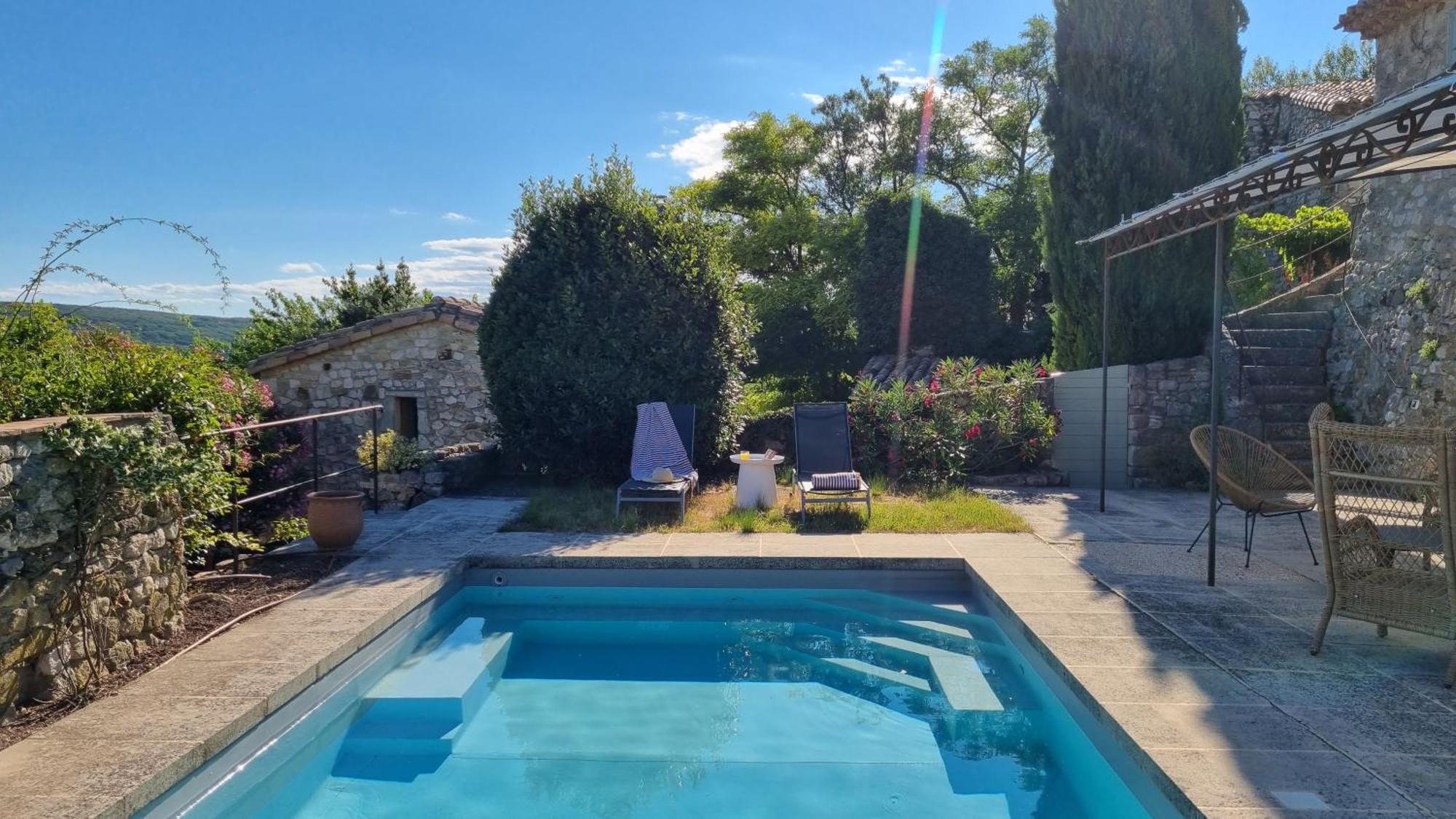 Les Toits De Valaurie Bed and Breakfast Εξωτερικό φωτογραφία